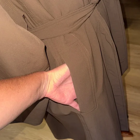 OGL NEW NWT size Medium Brown Belted Trench Coat waterproof - Picture 5 of 8